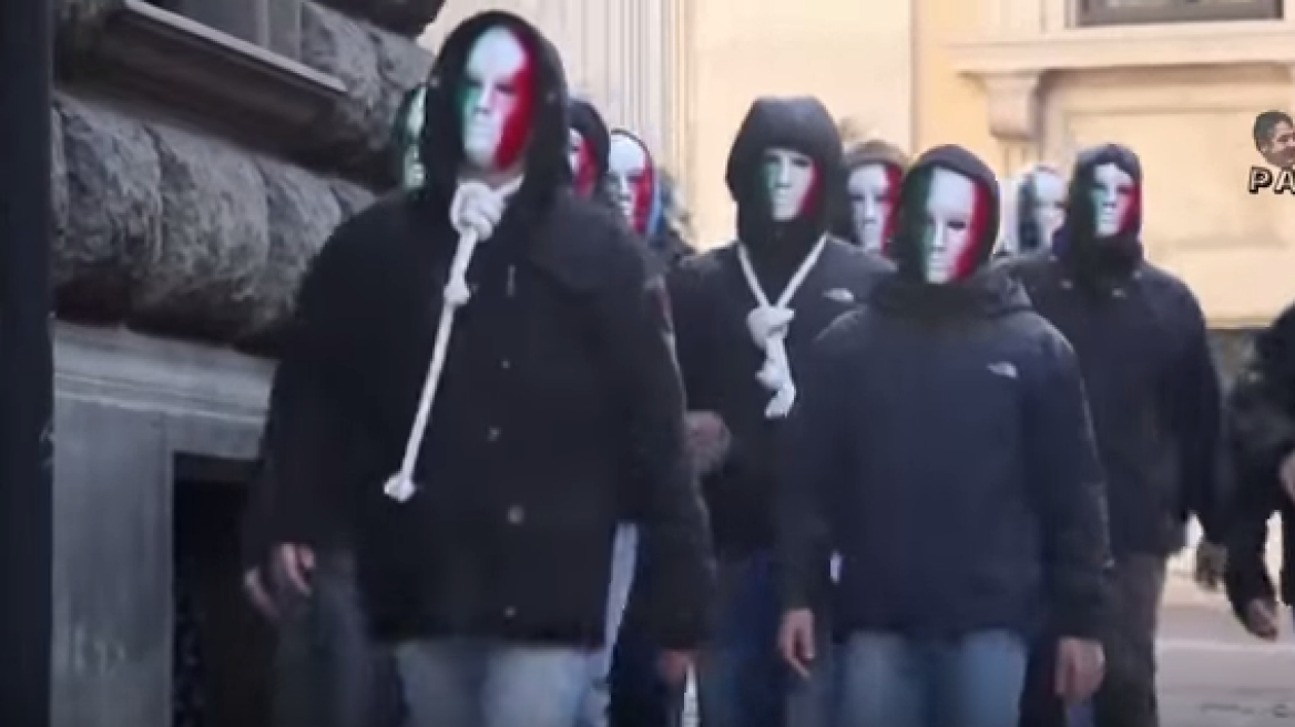 Bloody clash between Lega Nord supporters and Italian police (bloody vid)